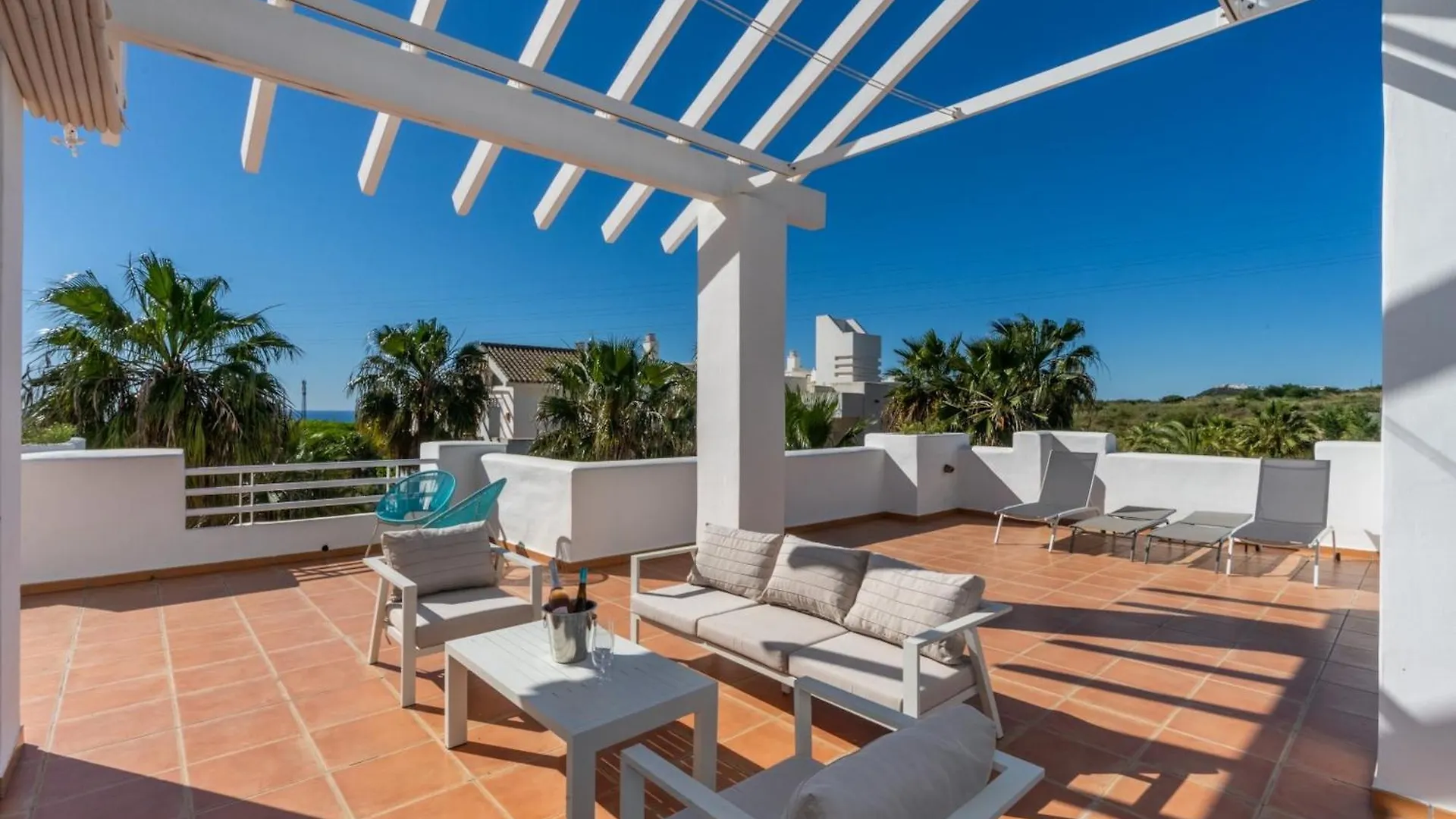 Al-321 Penthouse 3 Bedrooms Alcazaba Lagoon Εστεπόνα
